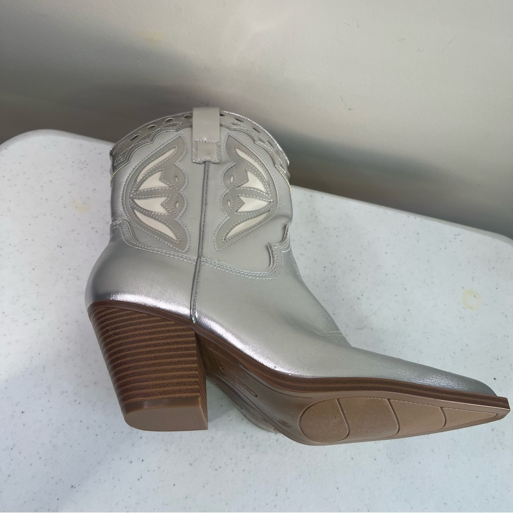 Silver Brand New Western Nine West Boots SZ.10.5 - Picture 10 of 12